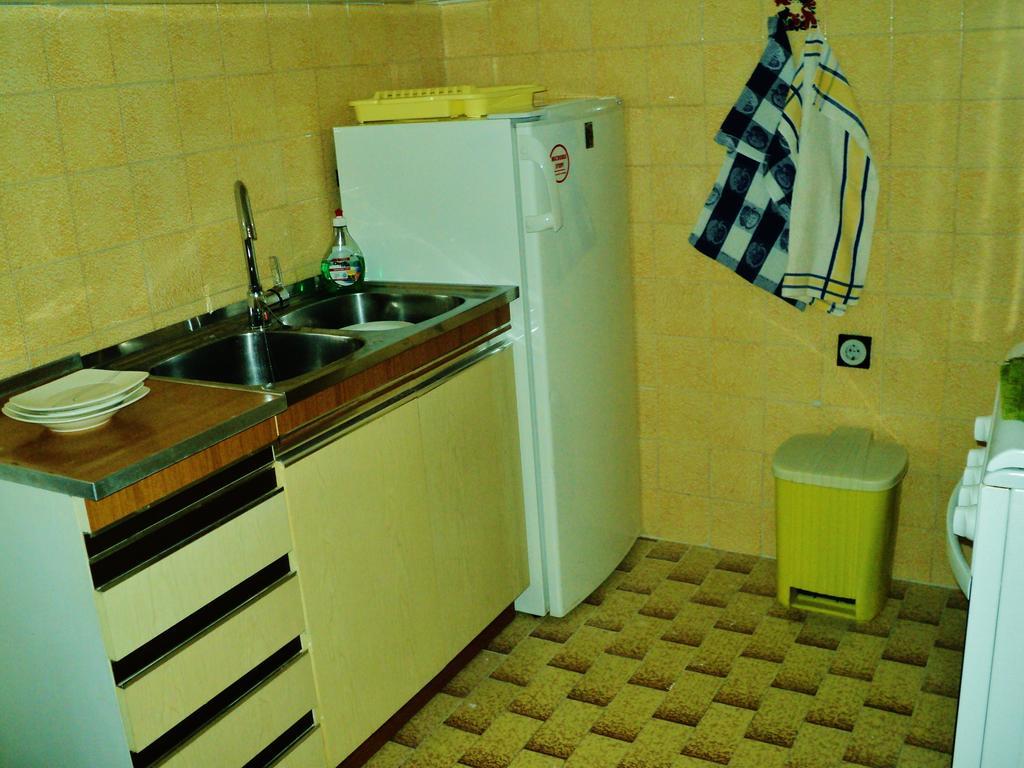Apartments Nevenka Krk Town Kültér fotó